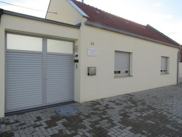 Peter Lamster Top2 Frauenkirchen Exterior photo